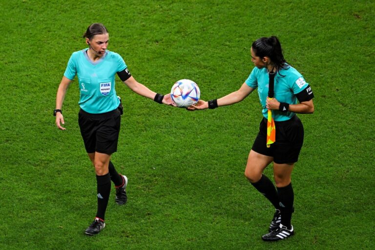 First Female Referees of FIFA World Cup History 世界盃足球賽史上第一位女裁判
